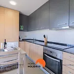 #108 Beachside شقة البوفيرا